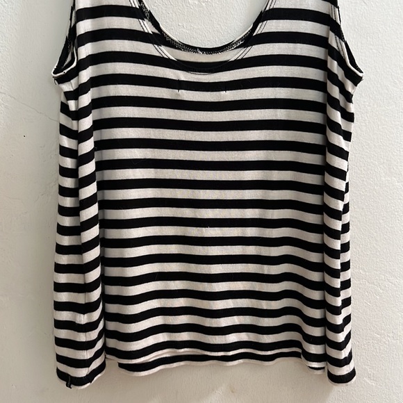 Volcom striped tank top small - Picture 5 of 7